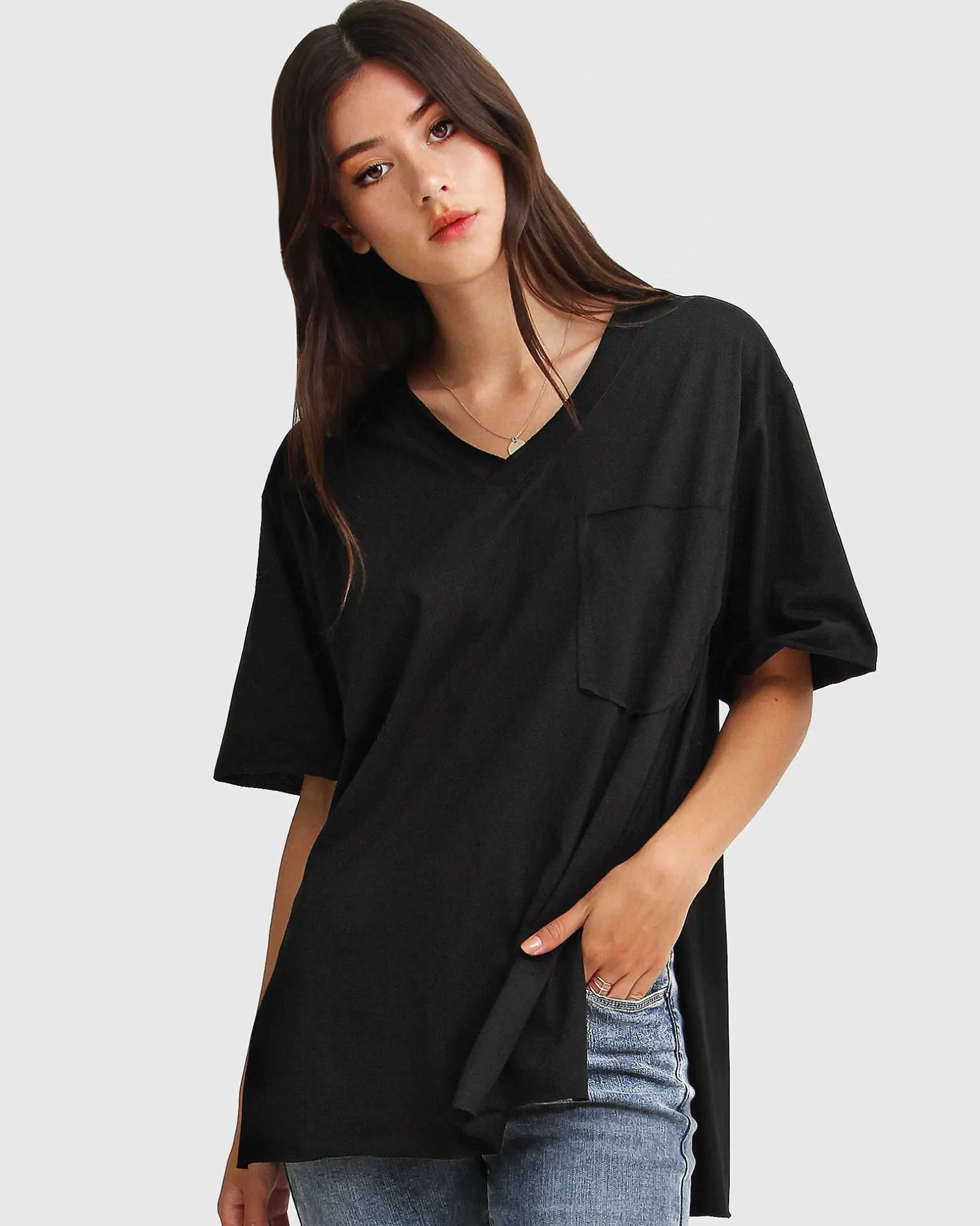 Belle & Bloom T-shirts>Brave Soul Oversized T-Shirt - Black