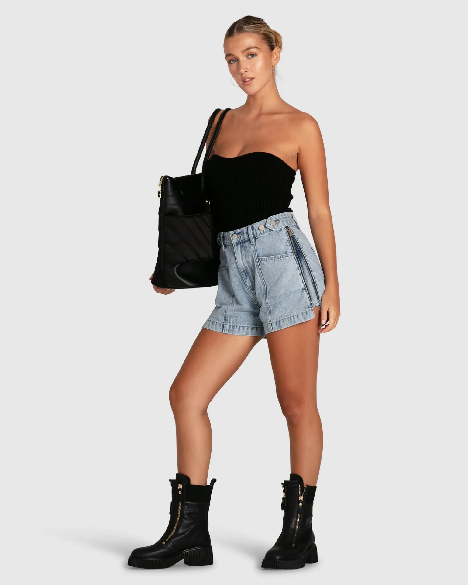Belle & Bloom Pants>Bring The Heat Denim Shorts -