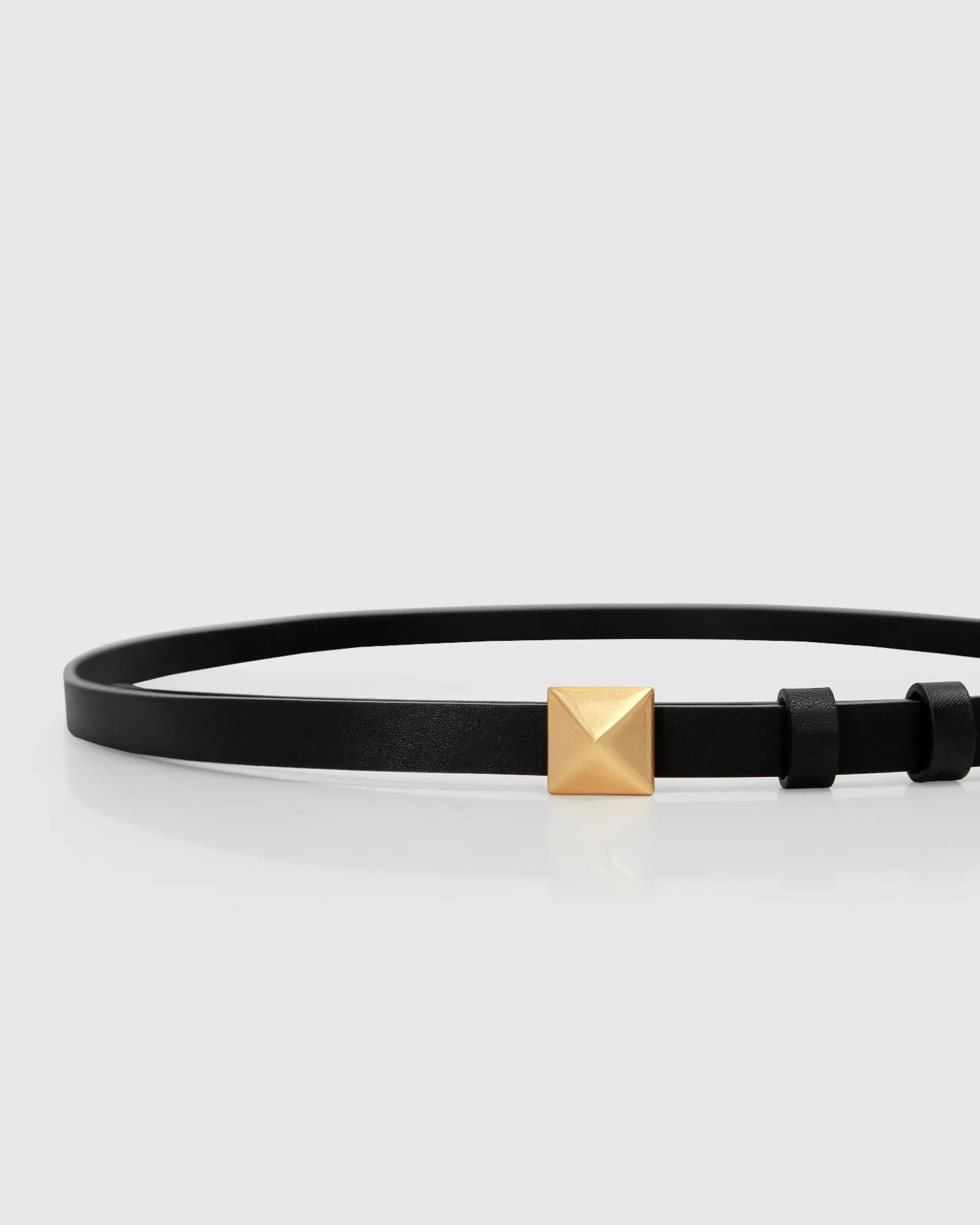 Belle & Bloom Belts>Cleopatra Pyramid Stud Leather Belt -