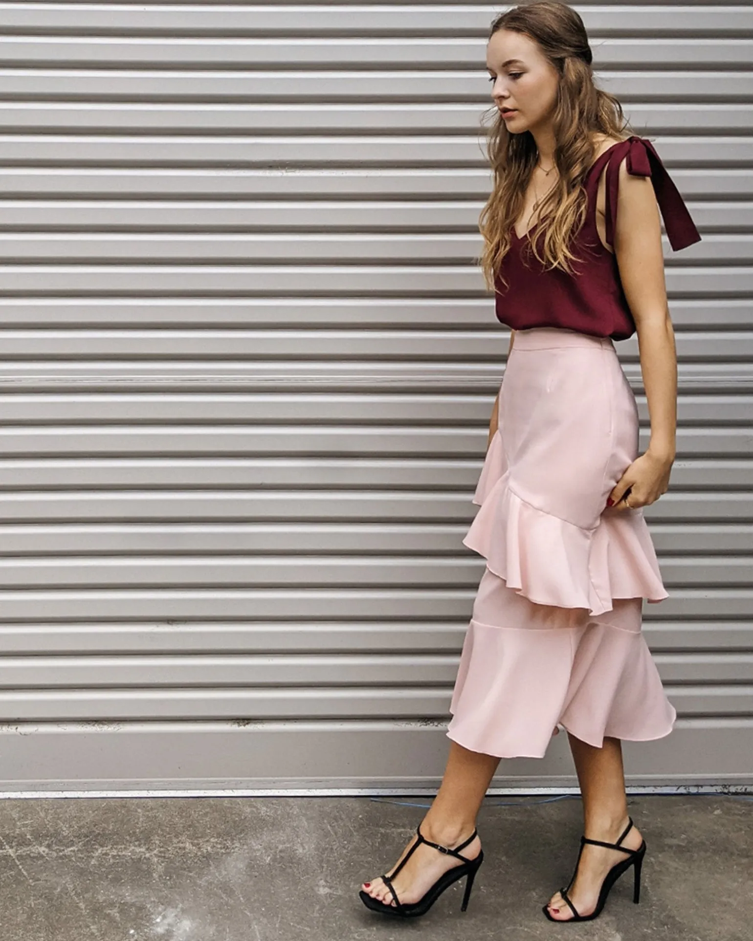 Belle & Bloom Shirts & Blouses>Feel For You V-Neck Top - Burgundy