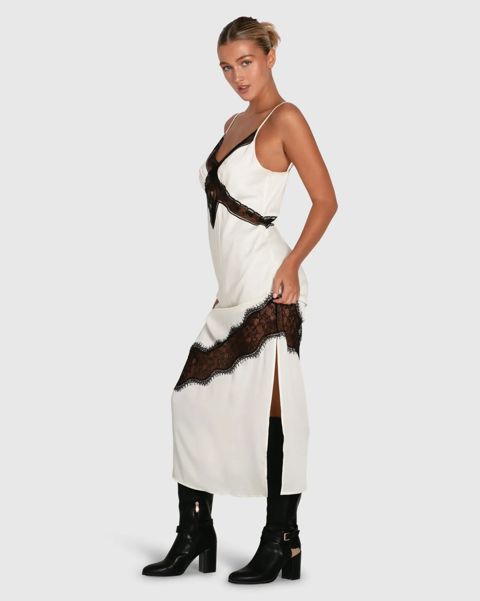 Belle & Bloom Midi Dresses | Midi Dresses>Heavenly Bodies Lace Slip Dress -