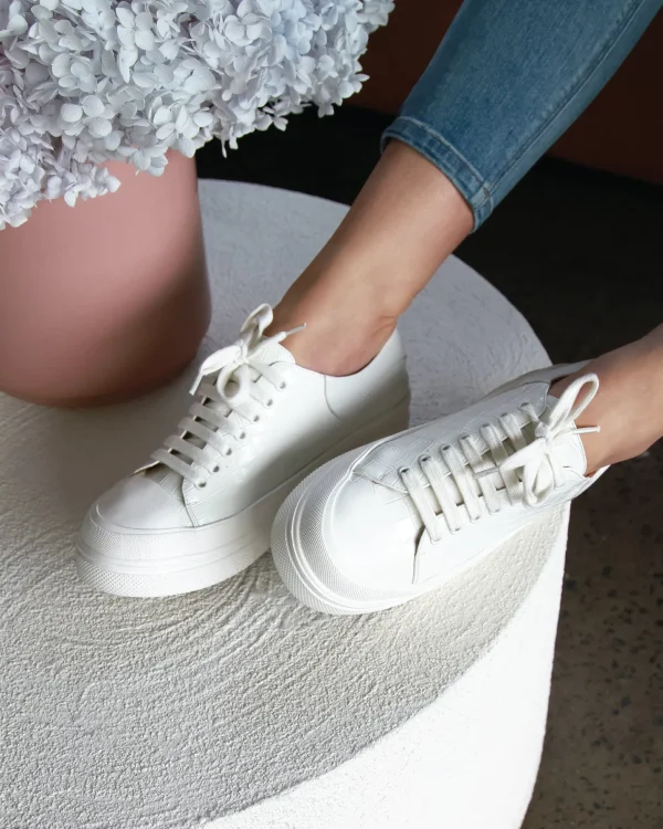 Belle & Bloom Flats>Just A Dream Croc Leather Sneaker -