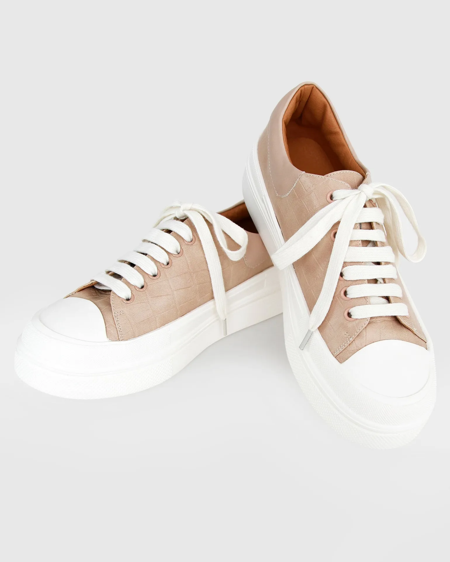 Belle & Bloom Flats>Just A Dream Croc Leather Sneaker -