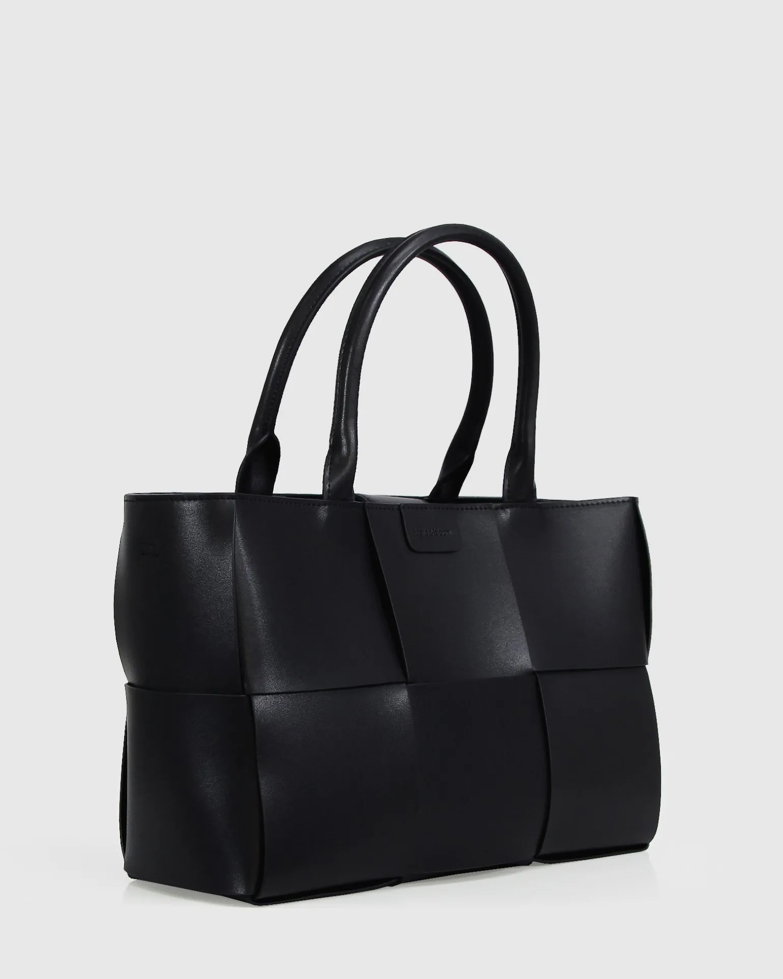 Belle & Bloom Handbags>Long Way Home Woven Tote -