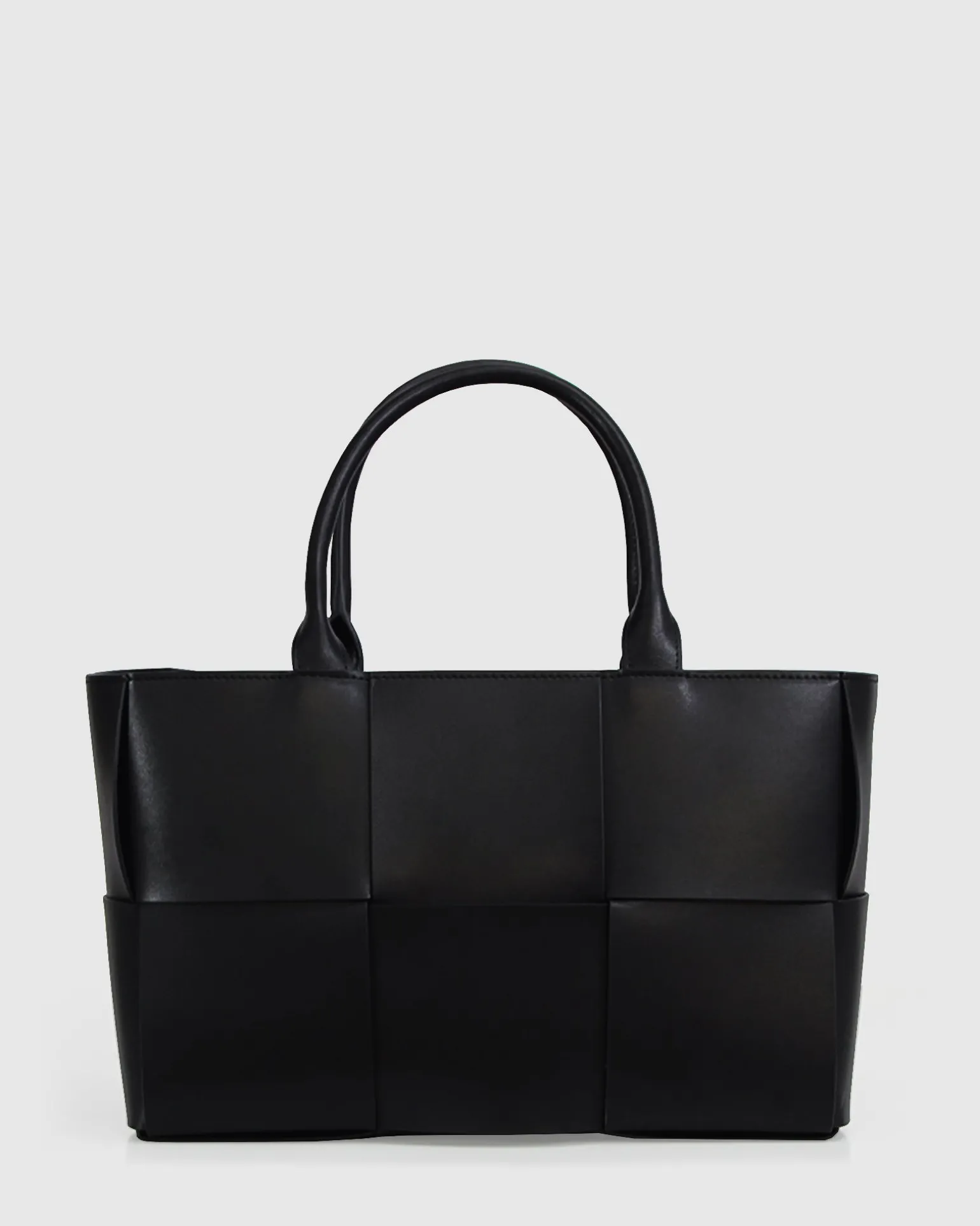 Belle & Bloom Handbags>Long Way Home Woven Tote -