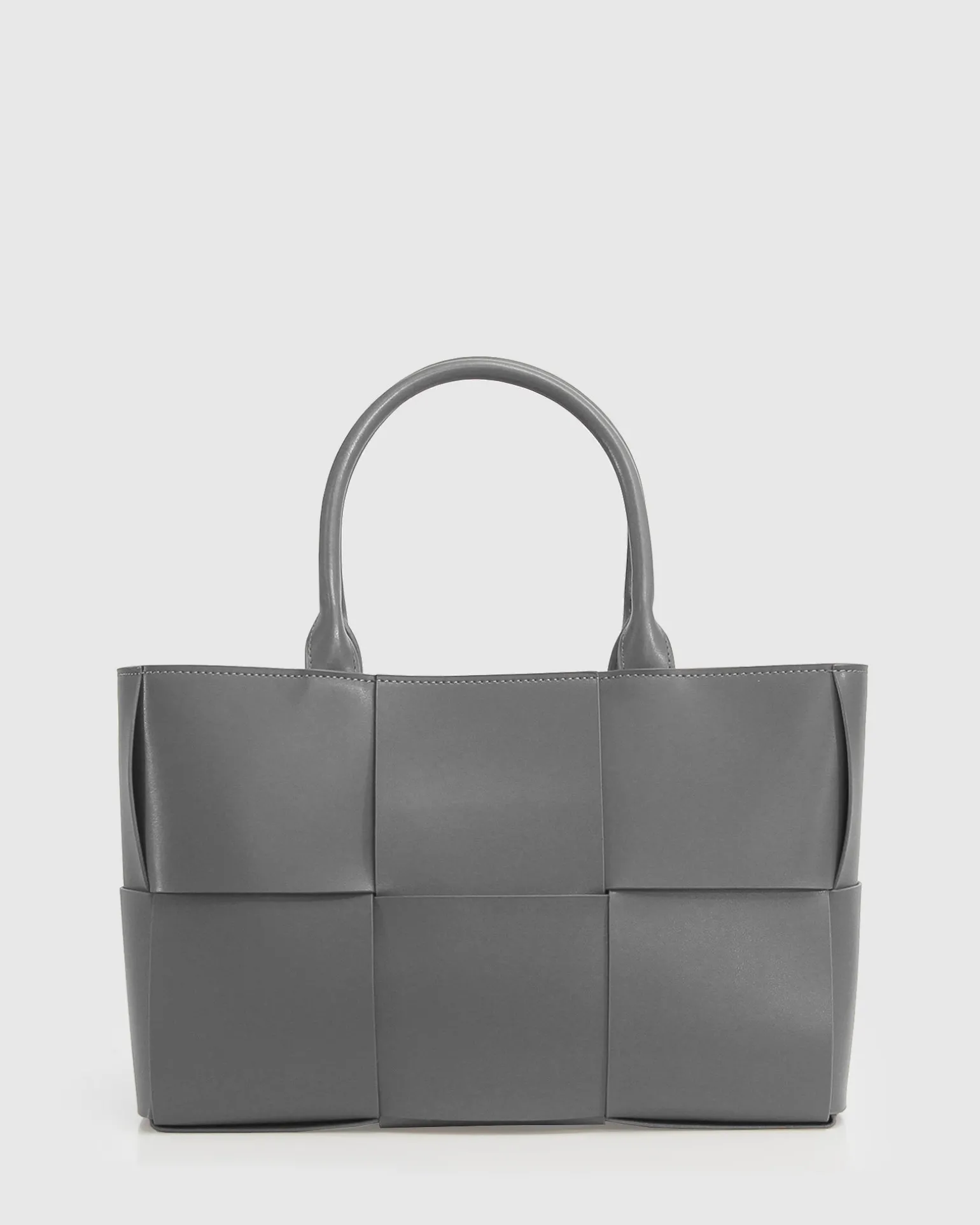 Belle & Bloom Handbags>Long Way Home Woven Tote -