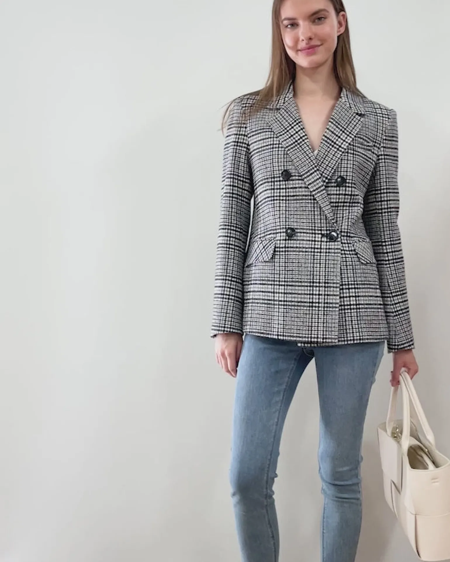 Belle & Bloom Handbags>Long Way Home Woven Tote -
