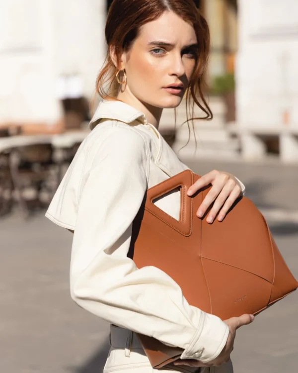 Belle & Bloom Handbags>Love Locked Handbag -