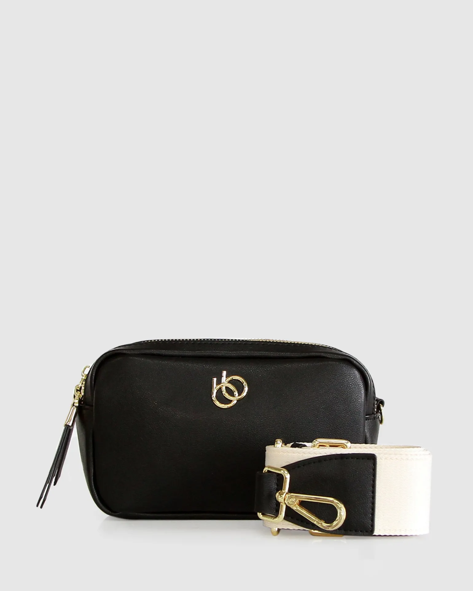 Belle & Bloom Handbags | Cross-body Bags>Made You Look Camera Bag -