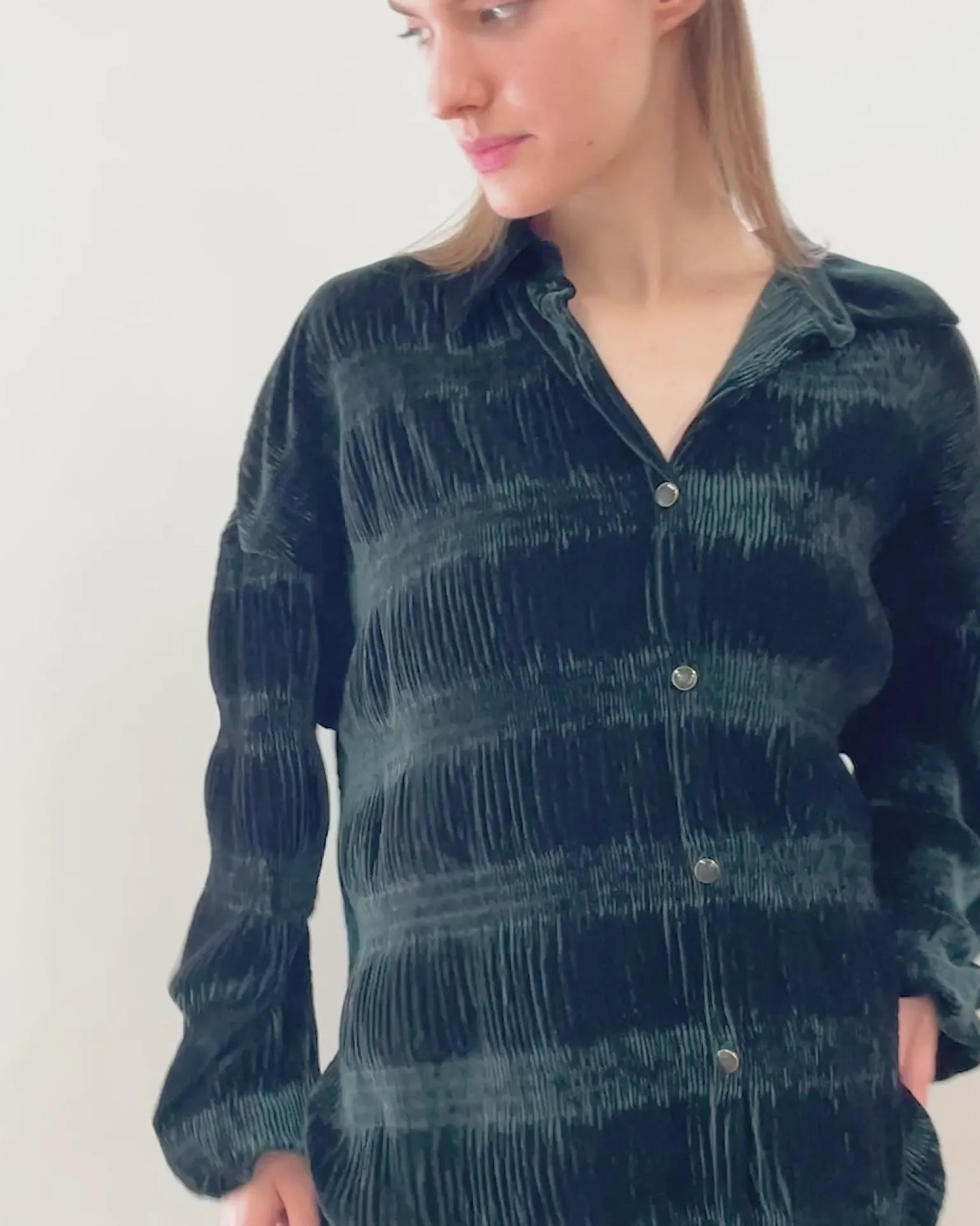 Belle & Bloom Shirts & Blouses>Serenade Velvet Plisse Shirt - Dark Teal